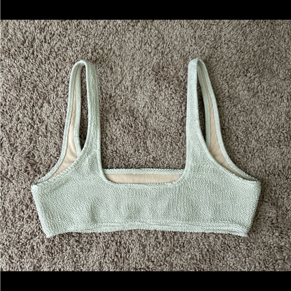 Bikini Set - Picture 3 of 8